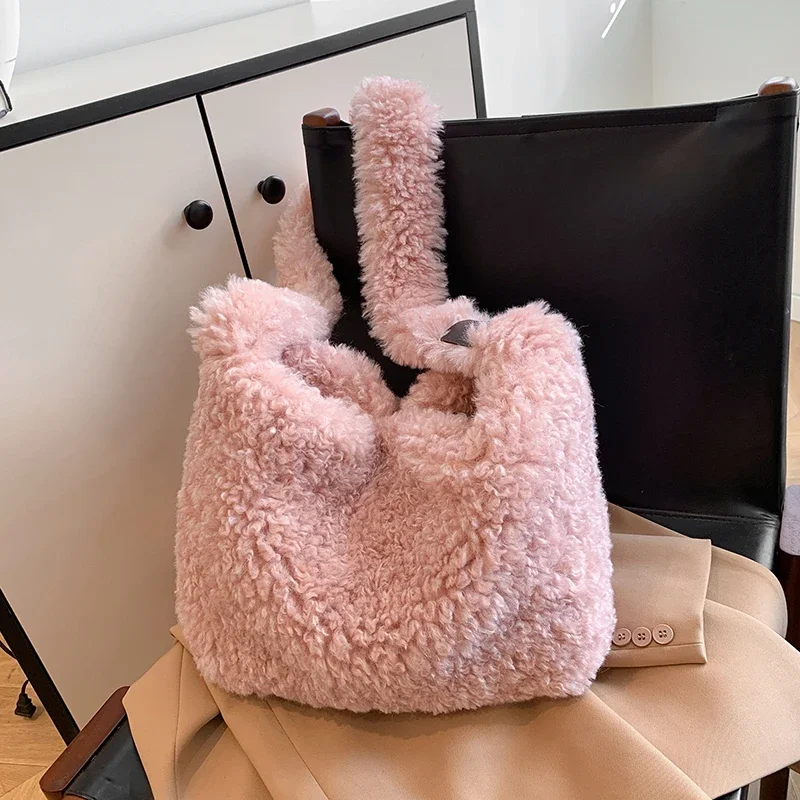 

Бархатная строчка 2024, хит продаж, однотонная сумка большой вместимости, простая модная сумка через плечо на молнии, мягкая универсальная сумка на плечо