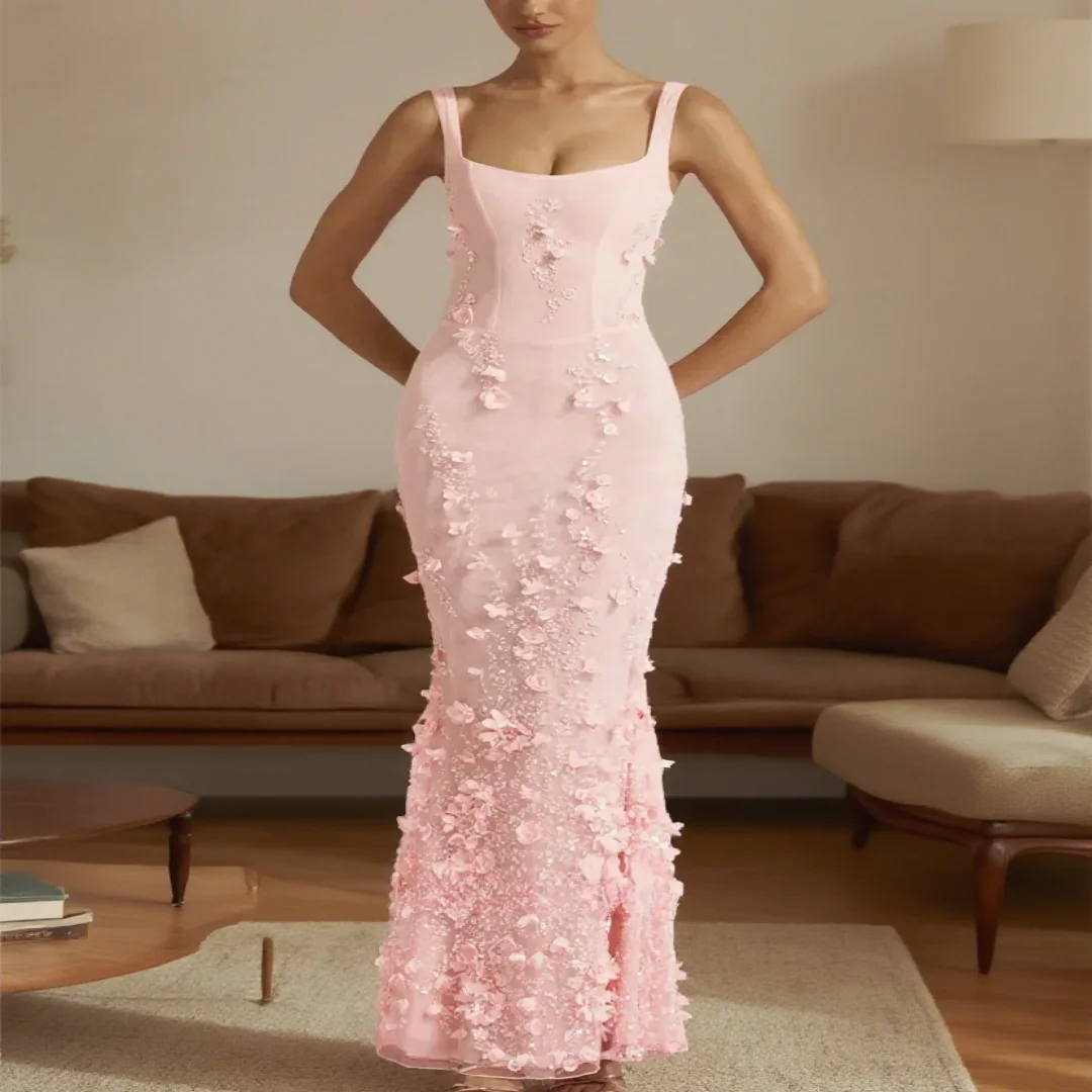 

Customized sexy floral appliqués. Square-necked, thin shoulder strap ball gown. Elegant ladies' formal evening dress.