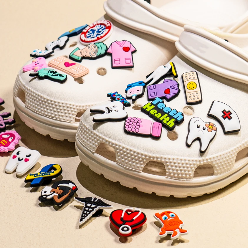 1 stücke Medizinische Schuh Charms für Clog Zubehör Mädchen Zähne Krankenschwester PVC Schuh Dekoration Pins für Frauen Turnschuhe Sommer Geschenke – Detail 6