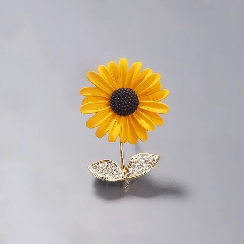 Sunflower Brooch For Women Girl Enamel Pins For Backpacks Fashion Accessory Gift