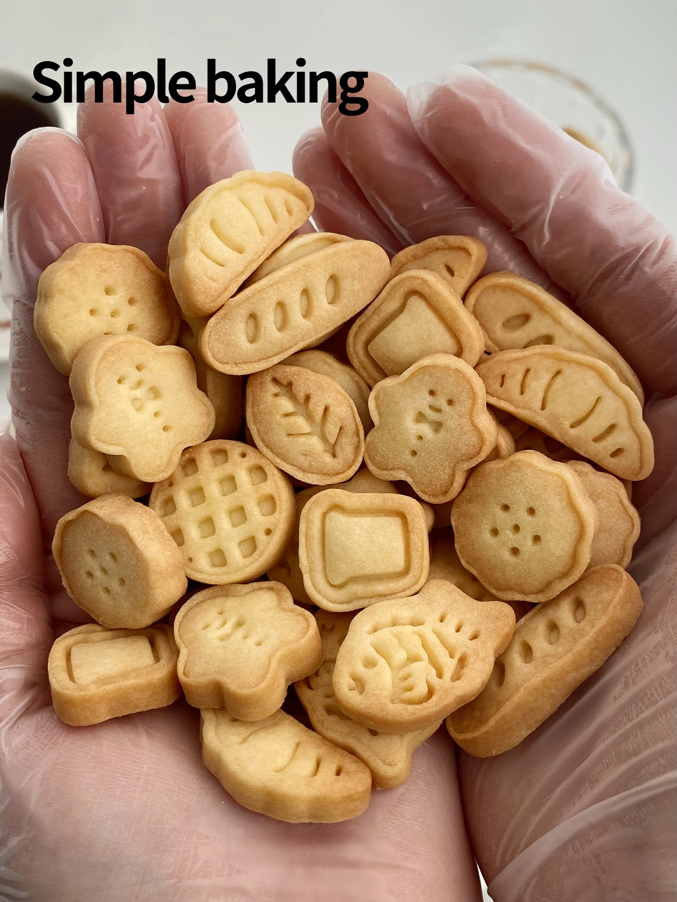 Conjunto de 4 Cortadores de Biscoito Mini - Moldes de Biscoito em Formas Fofas para Confeitaria DIY, Biscoitos Caseiros, Petiscos para Animais de Estimação |   Moldes de Confeitaria para Pais e Filhos
