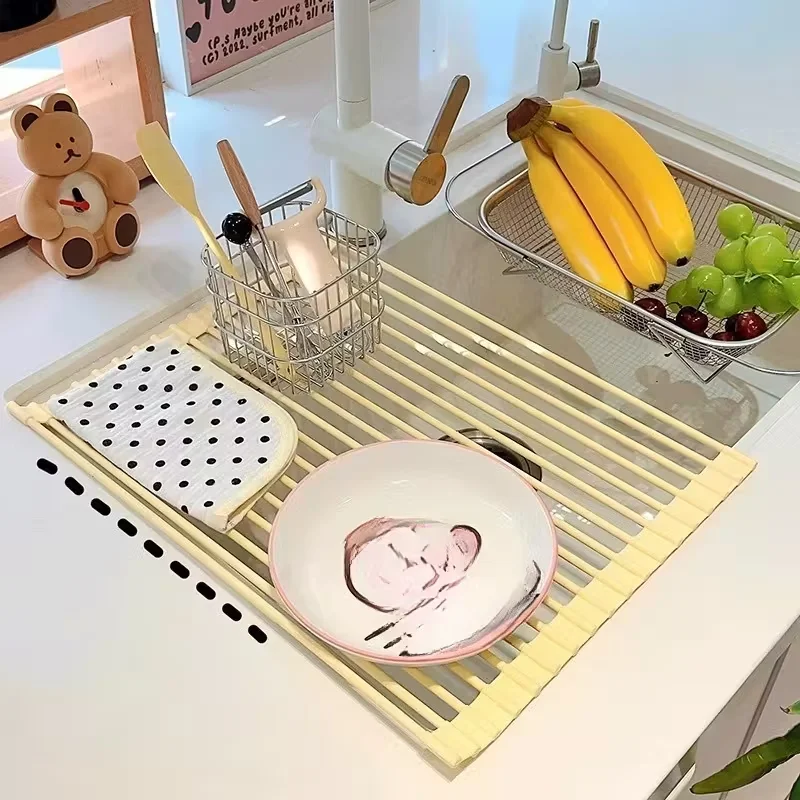 

1pc Kitchen Foldable Draining Rack Roller Shutter Drainage Basket Cream Style Silicone Tableware Sink Rack Kitchen Accessories