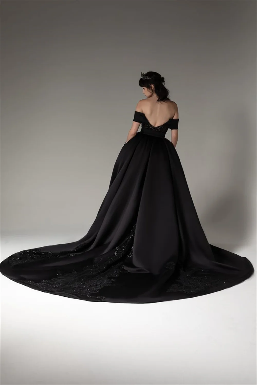 Cathy Luxury Black Off Shoulder Ball Gown Prom Dress Heart Shaped Neckline فستان حفلات الزفاف Sexy Side High Split Wedding Dress