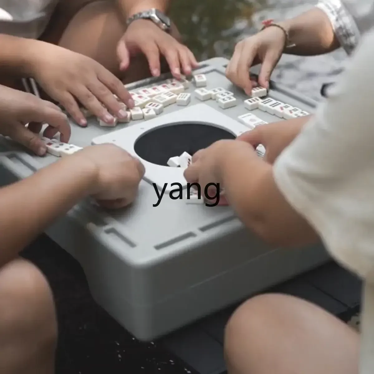 LH Mini Mahjong Unpowered Mahjong Table Travel Dormitory Portable Outdoor Mahjong Camping