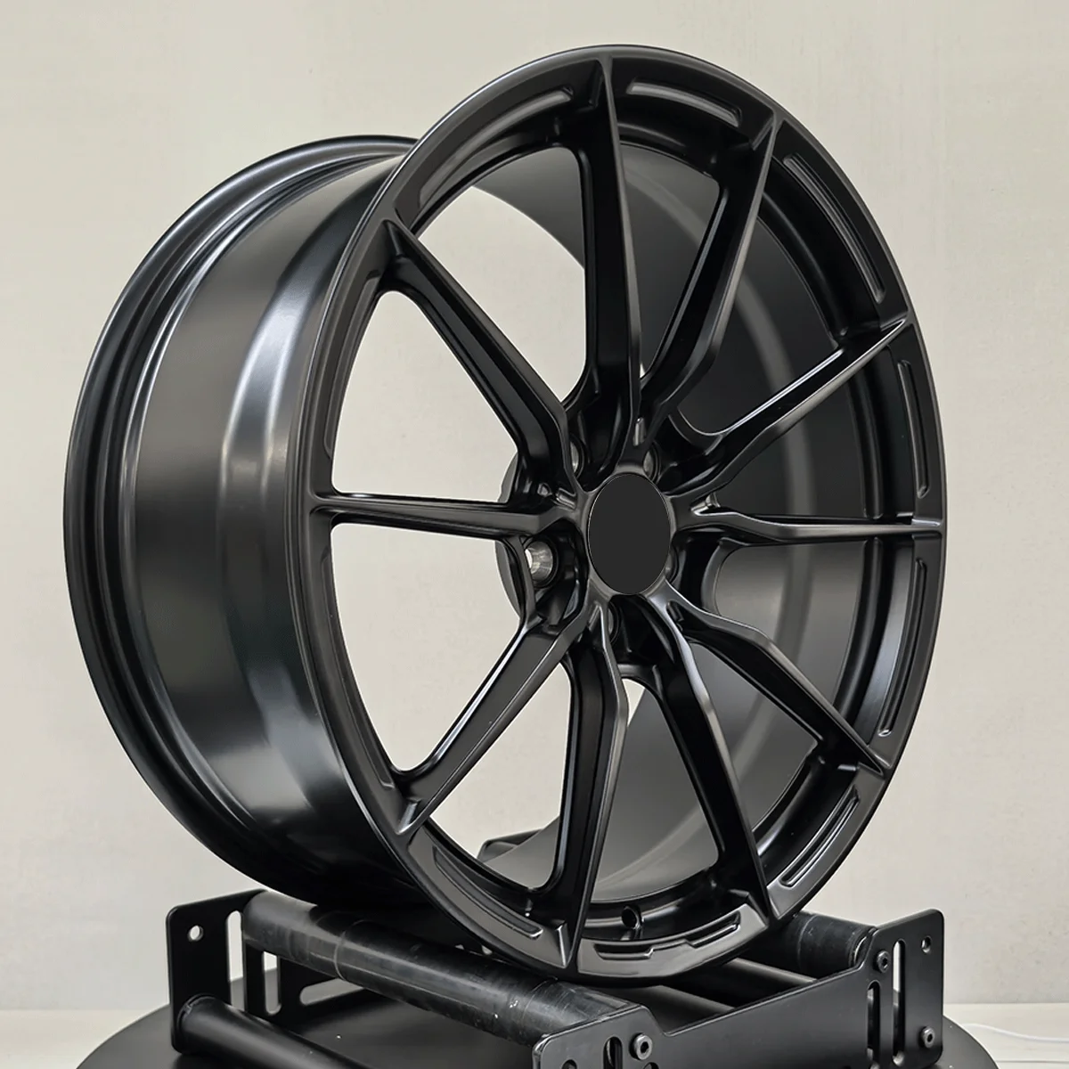 

Кованые диски 19*8.5J для легковых автомобилей 5x108, индивидуальная настройка колес