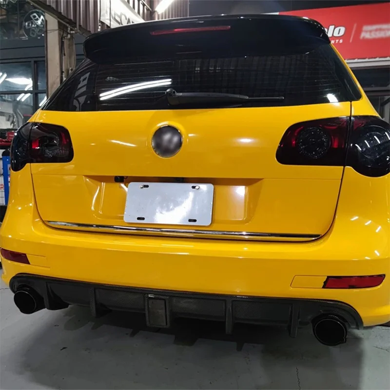 For Volkswagen Magotan Variant VW R36 Rear Bumper Diffuser Lip Spoiler Bodykit Carbon Fiber Material Exterior Accessories