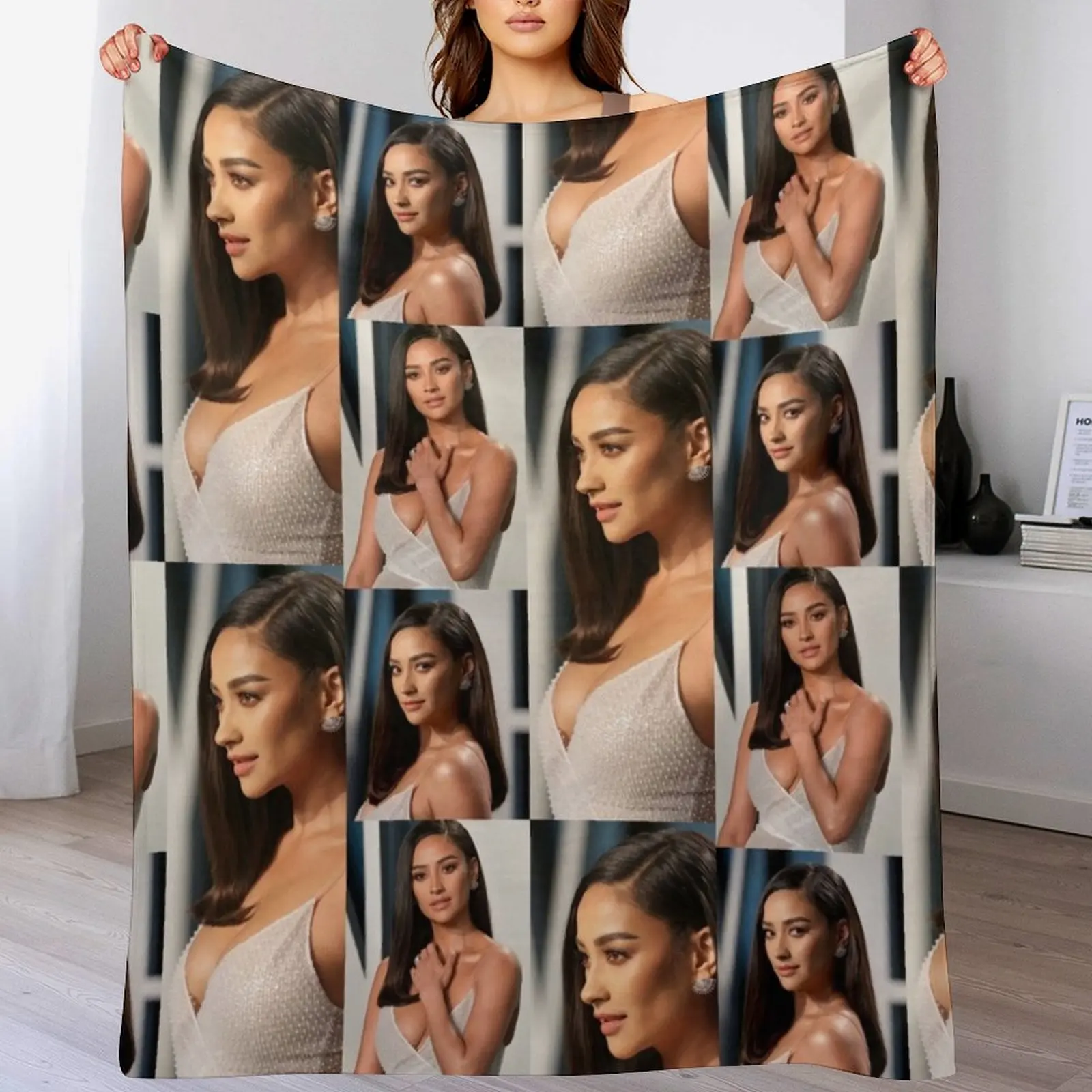 Shay Mitchell Throw Blanket Tourist Beach anime Soft Plush Plaid Blankets