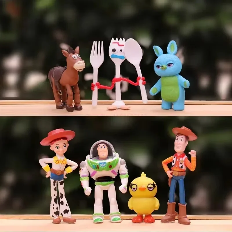 Toy Story 4 7 stks Actiefiguren Set Collectible Dolls Woody Jessie Buzz Lightyear Forky Varken Beer Model Speelgoed Cadeaus voor Kerstmis
