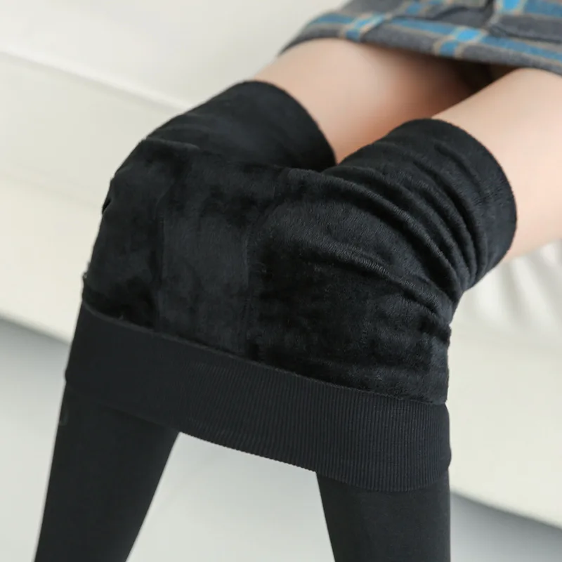 Autumn Winter Women's Warm Footed Leggings Thickened Velvet Thermal Tights Plus Size Slim Fit Stretch Pants with Plush Lining