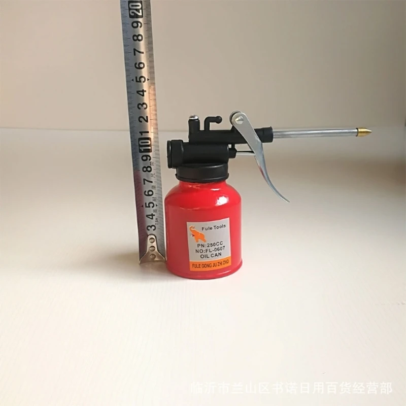 250ml Oil Can Plastic Hose Refueling Pot High Pressure Oiler Grease Auto Accessories