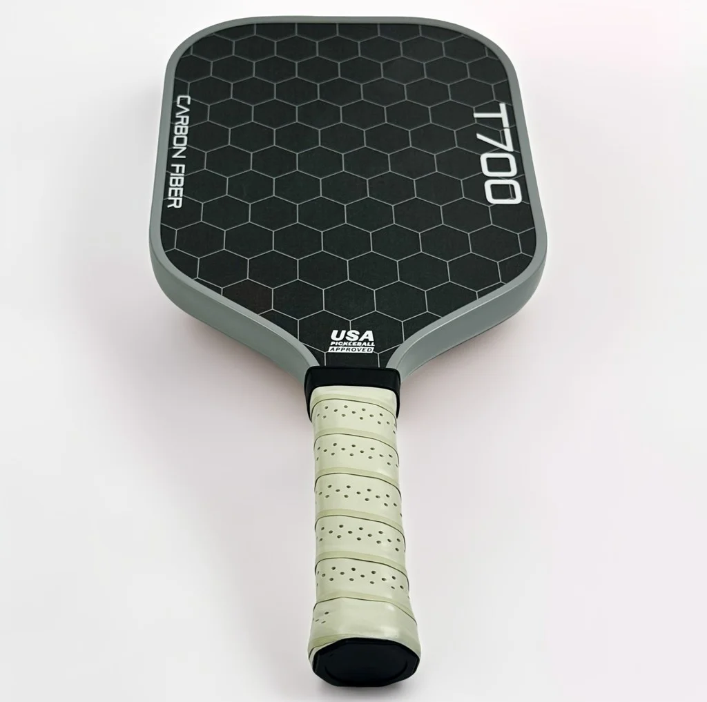 Paleta de Pickleball de fibra de carbono T700, superficie de fricción de carbono, núcleo de panal de polímero, potencia mejorada, giro y control, 16 mm