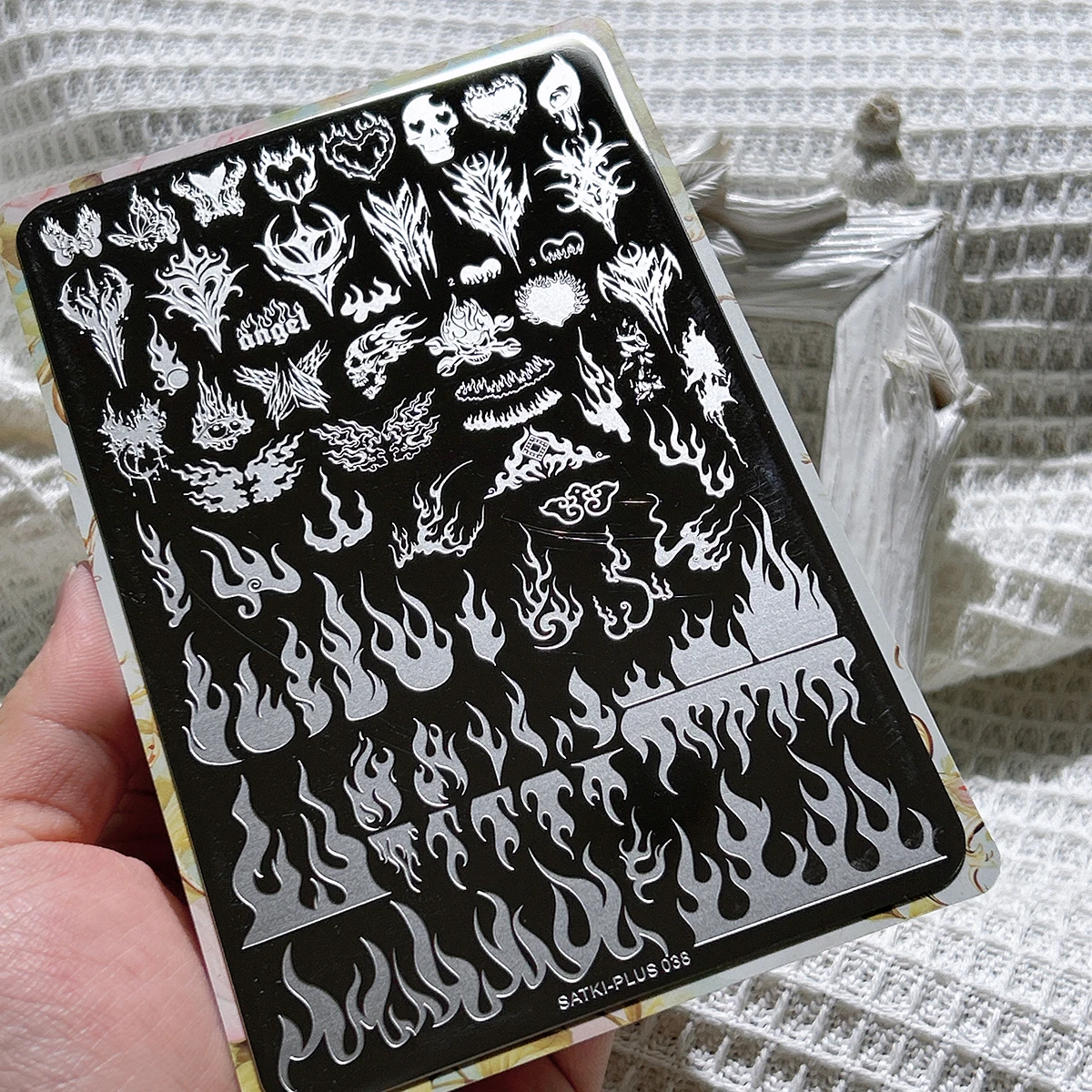 

Nail Art Stamping Plate Stamping Steel Plate Beginner-Friendly No-Painting Nail Decoration Template Flame Dark Flame Stamping Steel Plate Stamping Gel Nail Polish Mold Nail Stamping Template Transparent Transfer Silicone Stamp Steel Plate Nail Art Tools