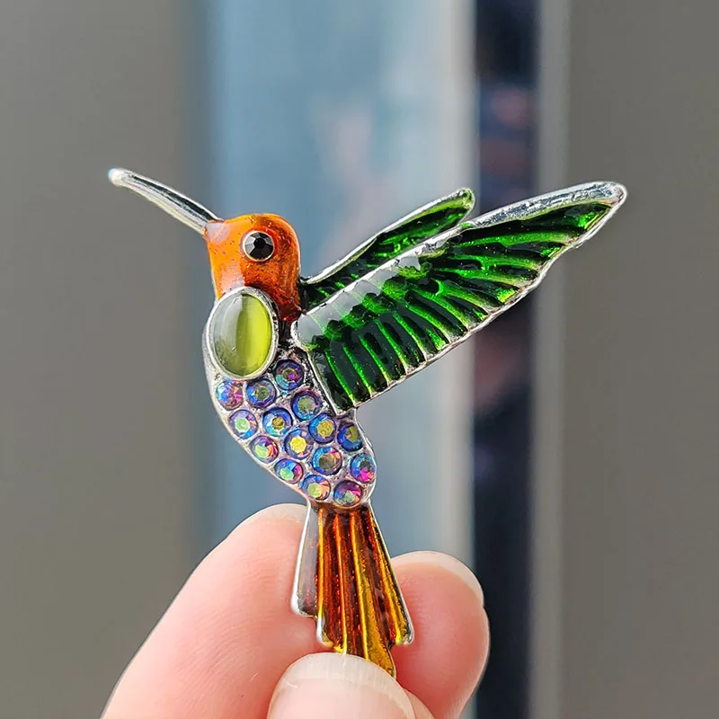 Elegant Colorful Enamel Hummingbird Brooches For Women Unique Personality Animal Inlaid Rhinestone Colibri Brooch Pins Jewelry