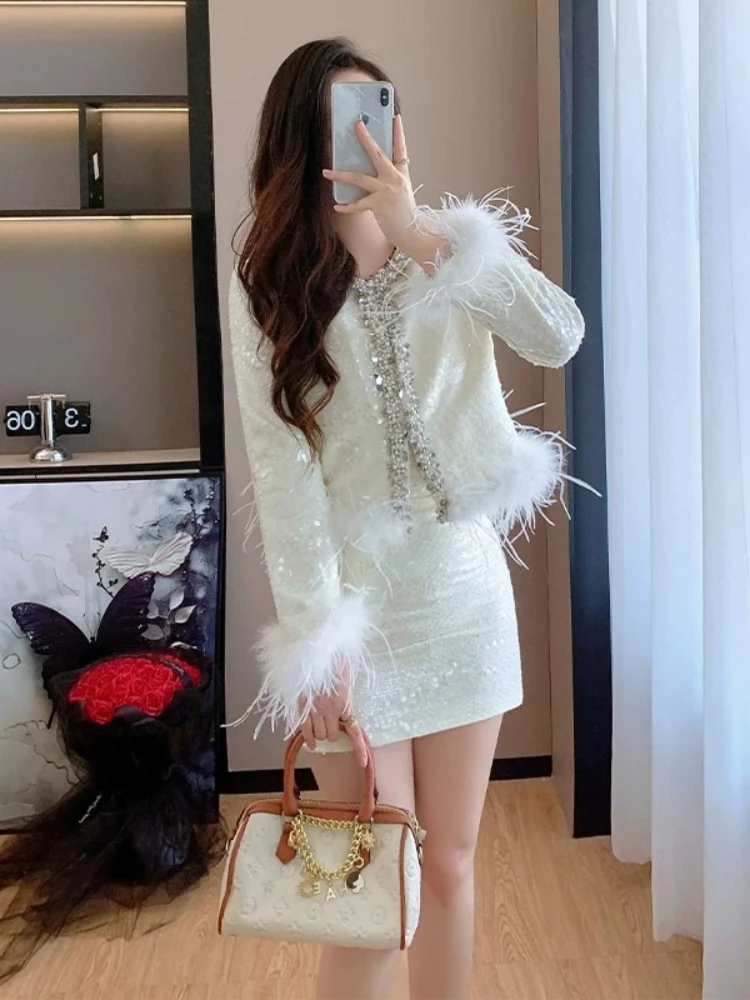 Elegant Chic Jacket Heavy Craft Fur Spliced Short Outerwear Women Winter Light Luxury High Youthful Refined Beaded Sequin Suit