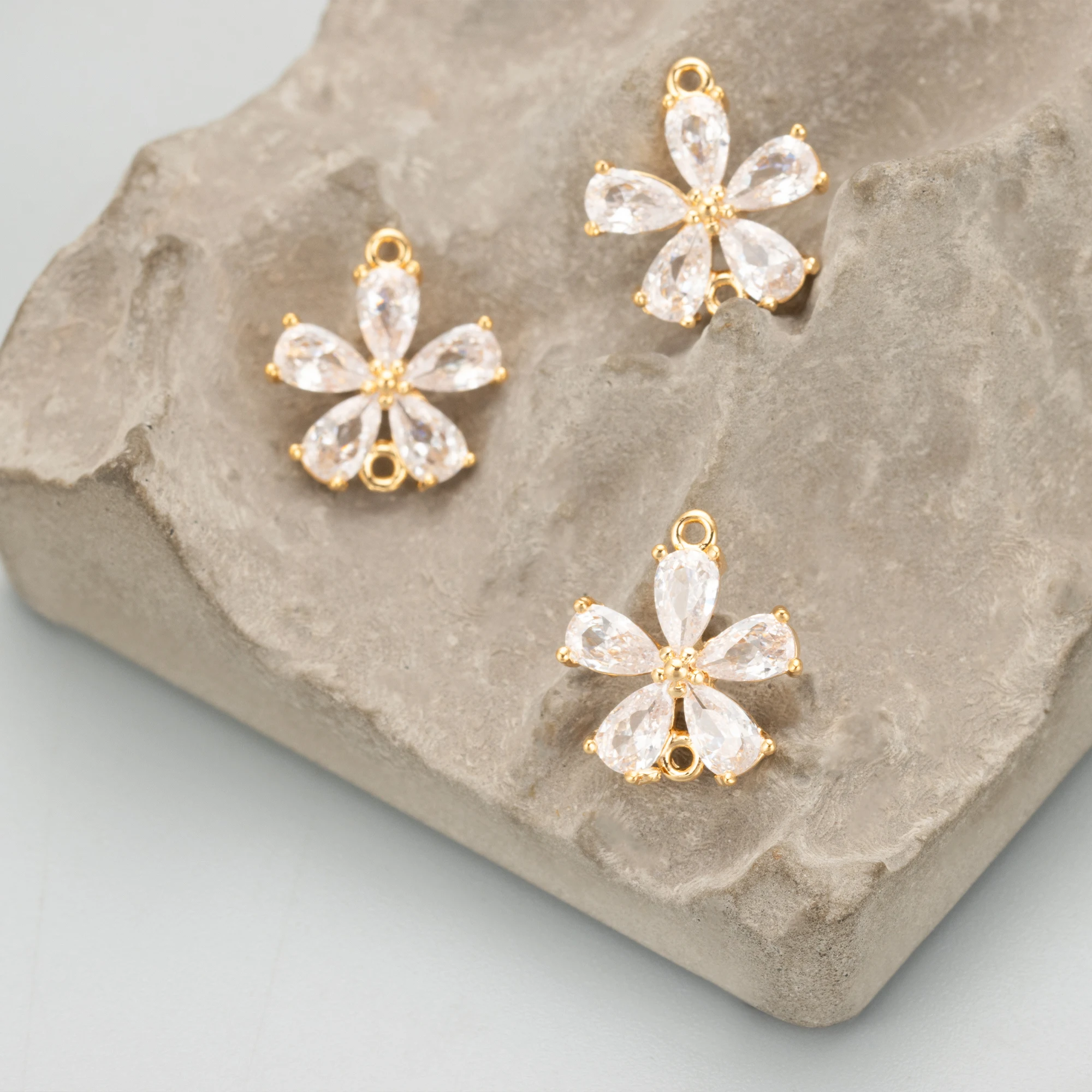 GUFEATHER-Acessórios De Jóias, Banhado A Ouro 18K, Zircões De Cobre, Passe O ALCANCE, Sem Níquel, Forma De Flor, Charme, Brinco DIY, M524, 6Pcs, Lot
