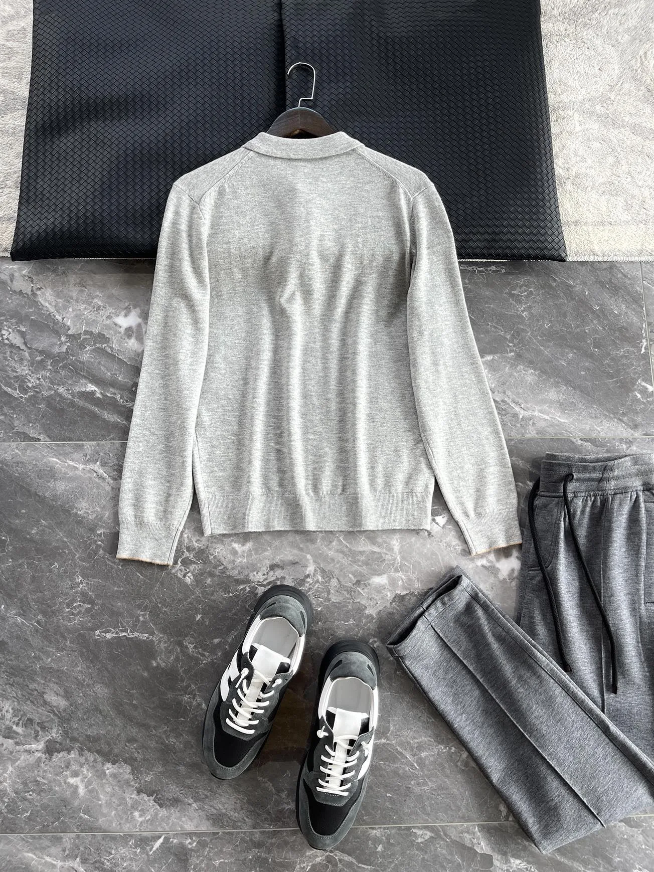 High luxury comfortable elastic casual slim-fitting knitted sweater lapel wool sweater