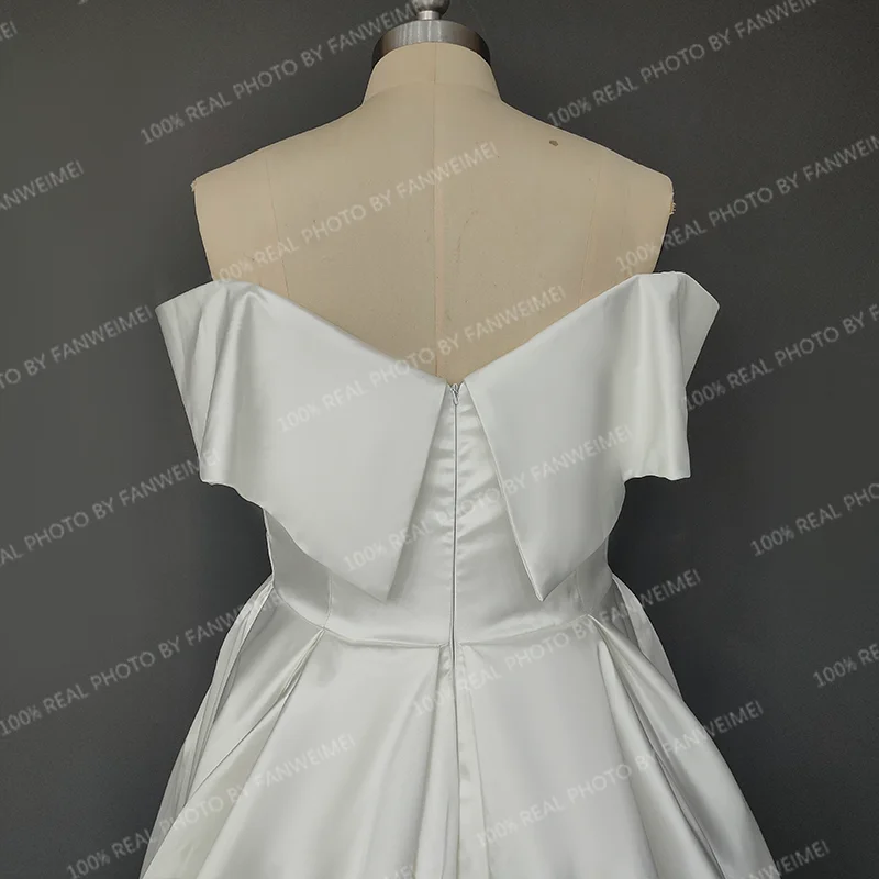 12528 # elegante a linha com zíper vestido de casamento simples criss-cruz fora do ombro varredura/escova trem vestido de noiva novia