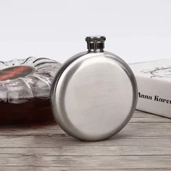 Stainless Steel Round Hip Flask, Pocket Flagon Whiskey, Wine Alcohol Bottle, Outdoor Gift for Men and Women, 150ml Jug, 5 oz