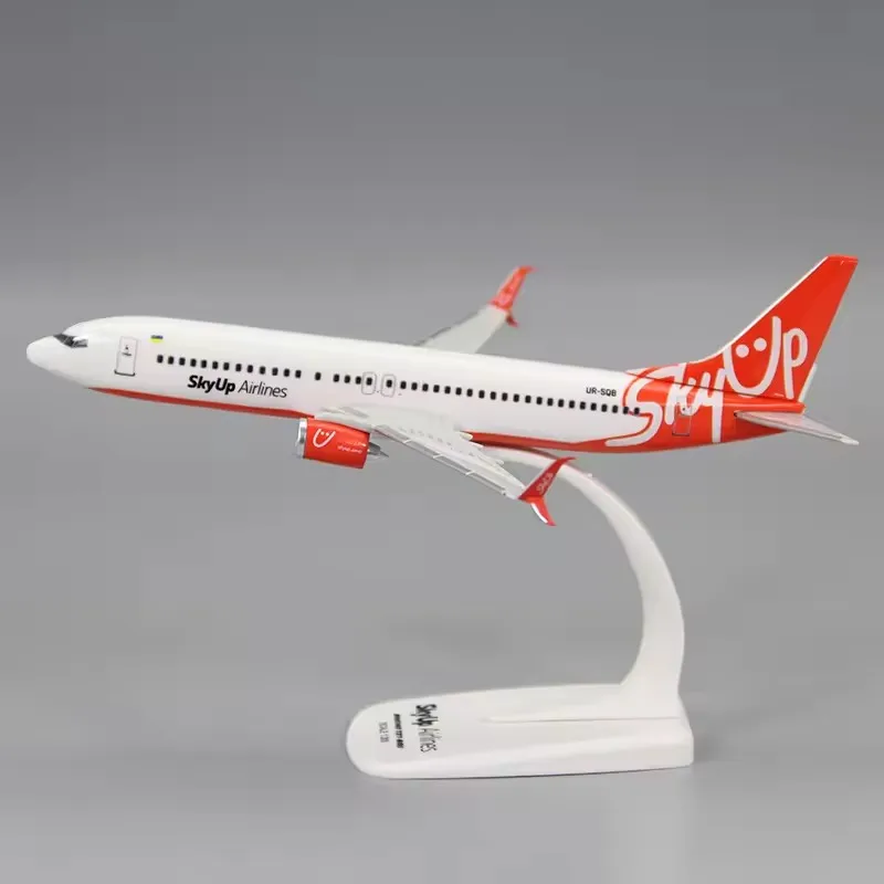 1-200-スケール-b737-800-skyup-航空-abs-プラスチック飛行機モデルのおもちゃ航空機飛行機模型玩具組立コレクションディスプレイギフト