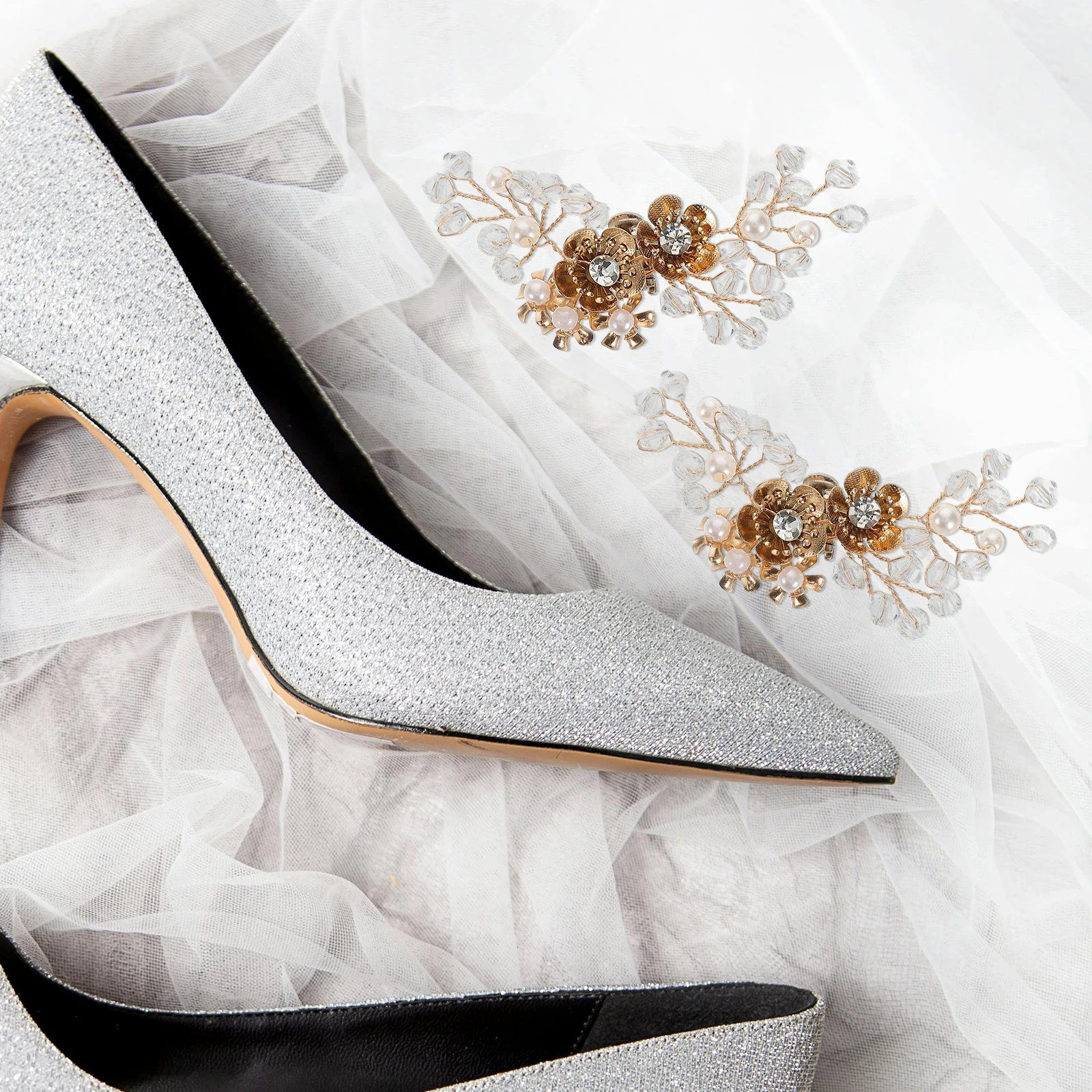 

2 Pcs Flower Crystal Shoe Decoration Rhinestone Clips Removable Buckles Wedding Embellishments Jewelry Shoe Accessories Bridal