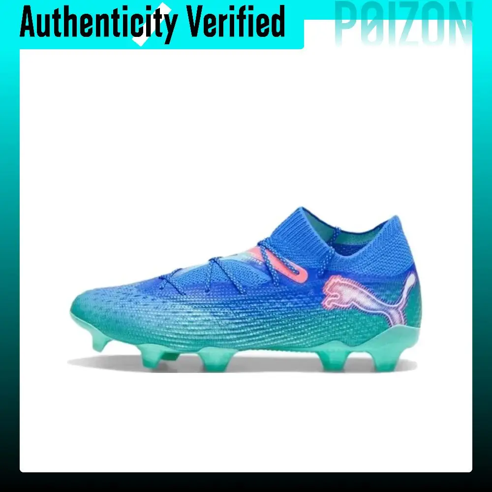 Zapatillas de fútbol PUMA FUTURE 7 ULTIMATE para hombre, de caña baja, en color azul y verde, modelo 107916-01.