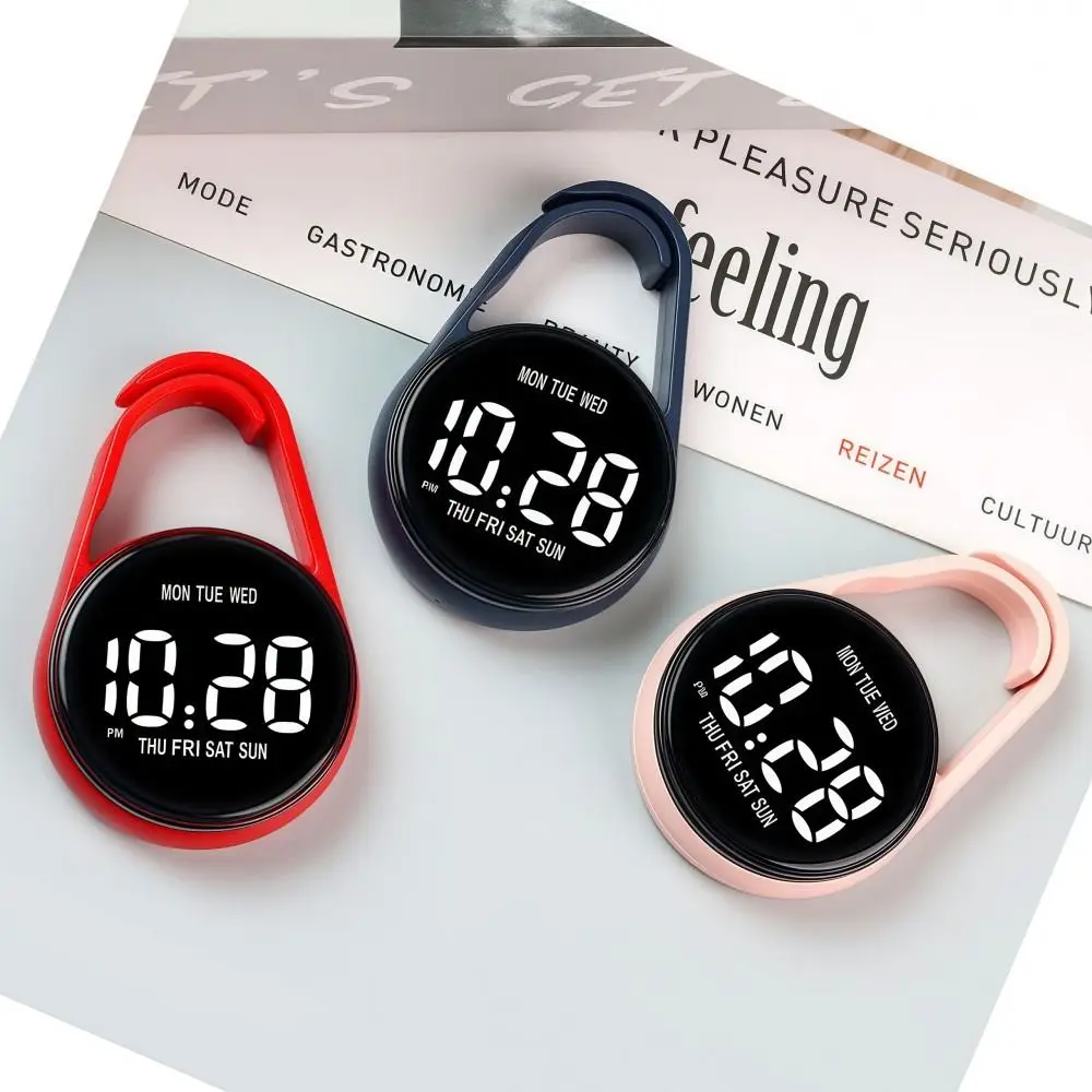 Relógio Eletrônico LED Suspenso com Display Digital, Relógio de Bolso Portátil com Mosquetão, Relógio de Bolso Luminoso à Prova d'Água para Crianças/Adultos