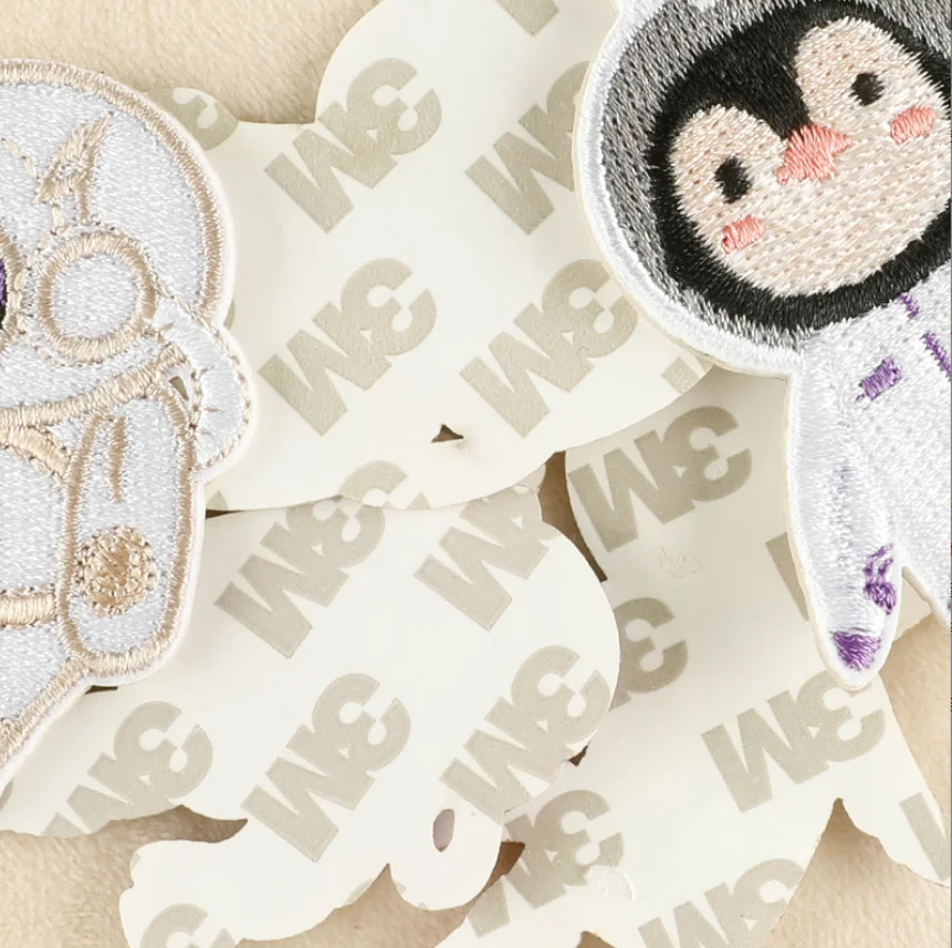 10 Pcs Stick On Spaceman Embroidered Patches Clothing Hat Bag Shoe Repair Material Phone Gift Box Decor DIY Accessory