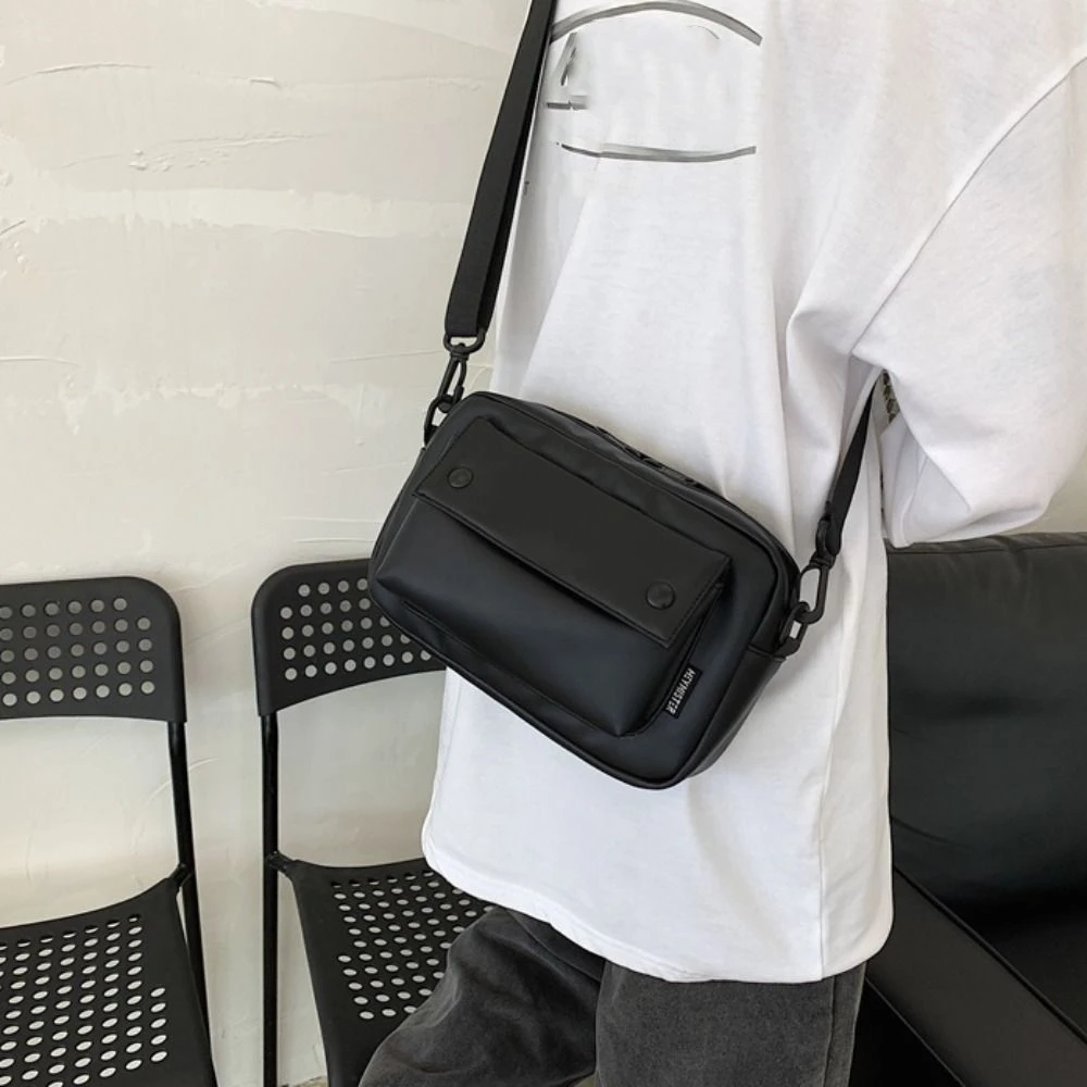 All-match Korean Style Square Message Bag Causal Large Capacity PU Crossbody Bag Solid Color Sports Shoulder Bag Travel