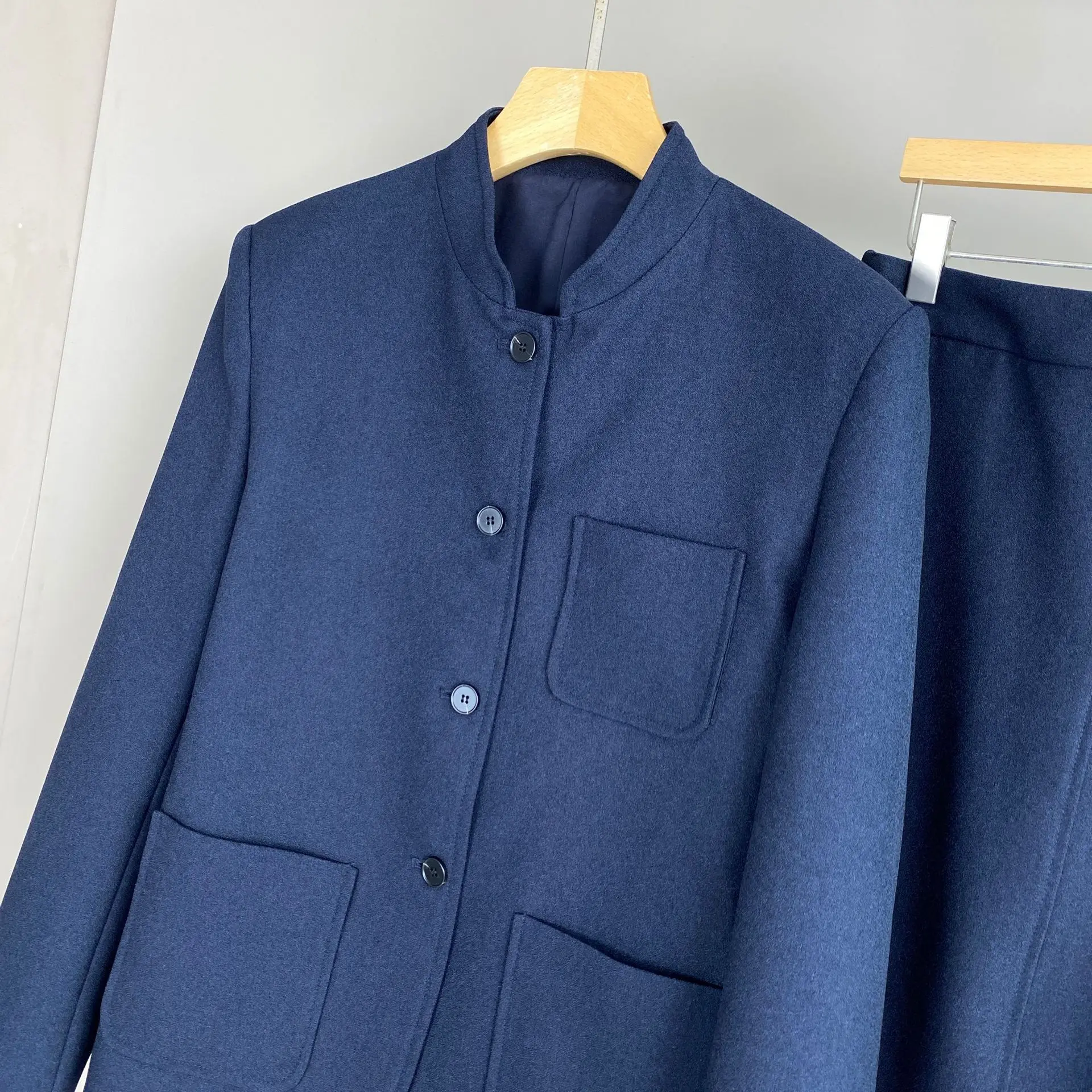 

2025 Autumn And Winter New High Quality Women'S Wool Pocket Stand Collar Suit Jacket Straight Skirt Suit