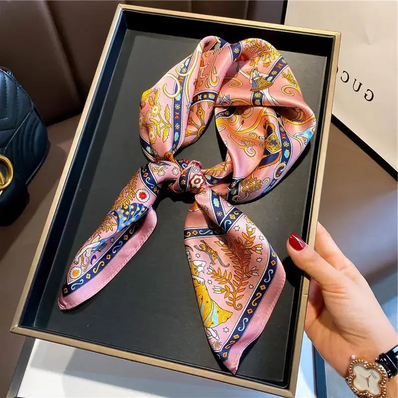 

Новый шейный платок 70 см, шелковый шарф с римской цепочкой, женский шелковый платок, атласный хиджаб, модные накидки, ленты для волос, повязка на голову, бандана