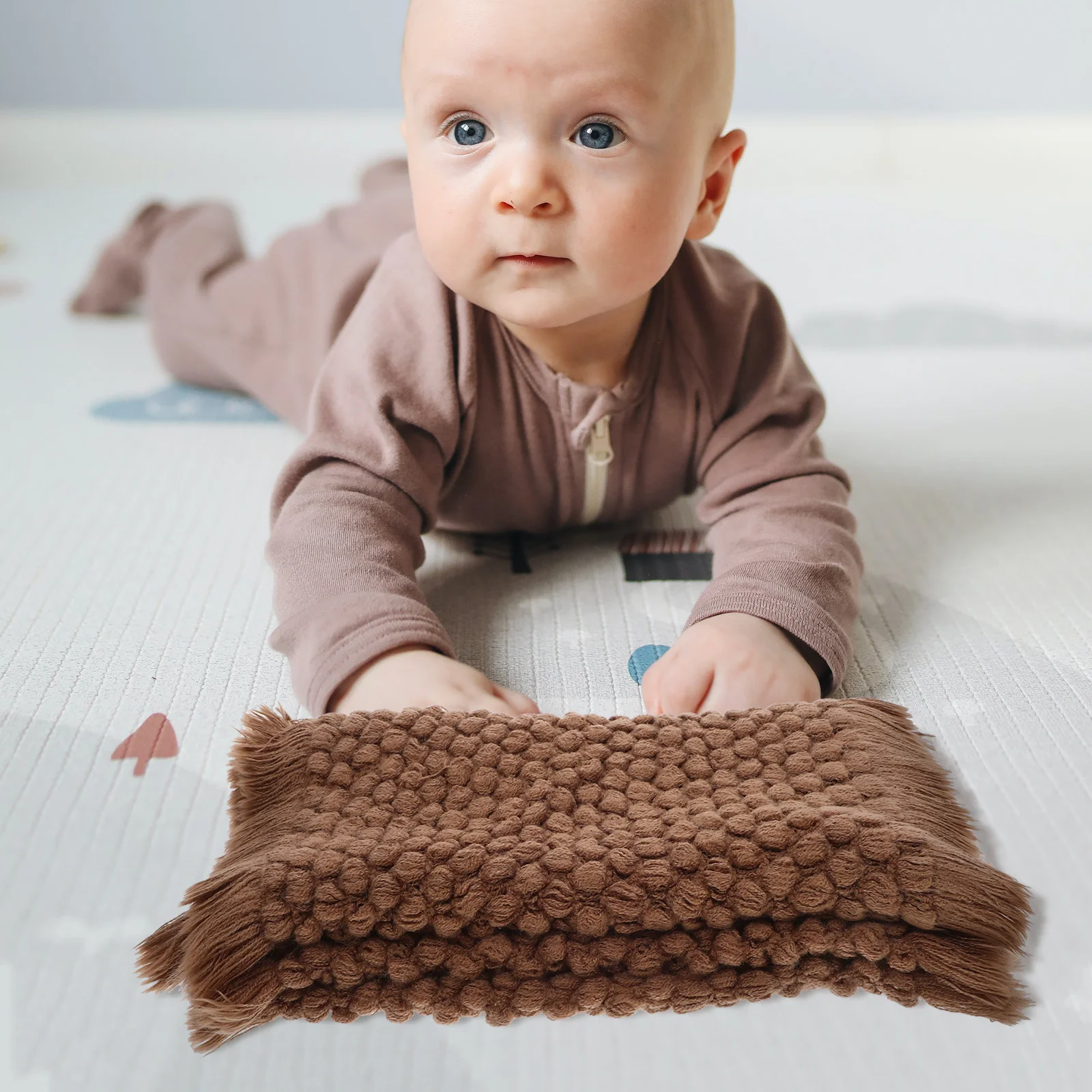 Soft Baby Photoshoot Blanket Adorable Design Newborn Photography Prop Cozy Wrap Easy Clean Machine Washable Crochet Blankets