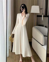 Customized Simple Exquisite Jersey Pleat Sash A-line V-neck Midi Dresses Flouncing Prom Dresses Matching Sizes Available High Qu