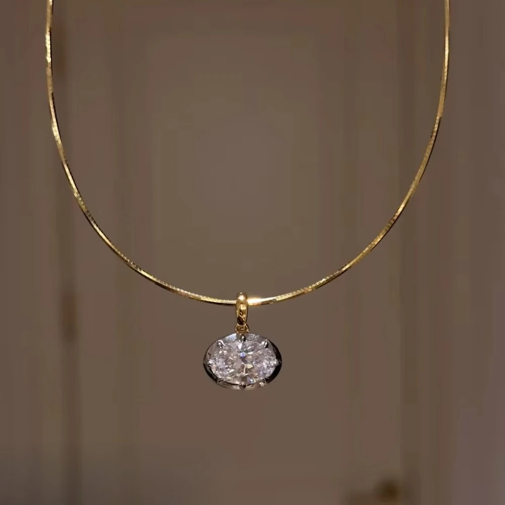 Luxus-Halskette und Ohrringe mit ovalem Anhänger aus 925er Sterlingsilber, zweifarbiger goldener Blumenring – Detail 3