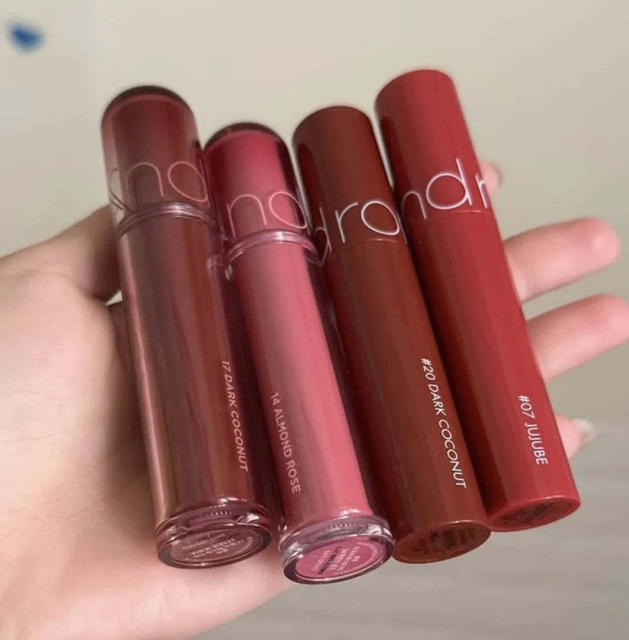 Clareamento duradouro hidratante cereja bomba lichia coral vermelho água luz espelho batom original coreano romand suco lábio esmalte