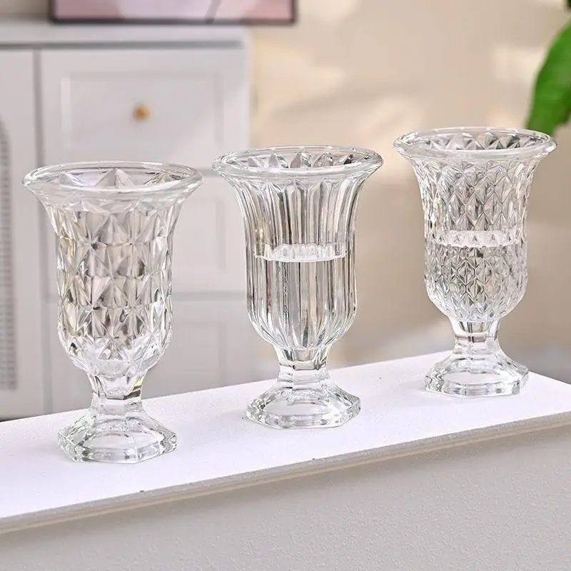 Clear Embossed Glass Vase Sturdy Base Classic Design Perfect For Home Decor Wedding Display