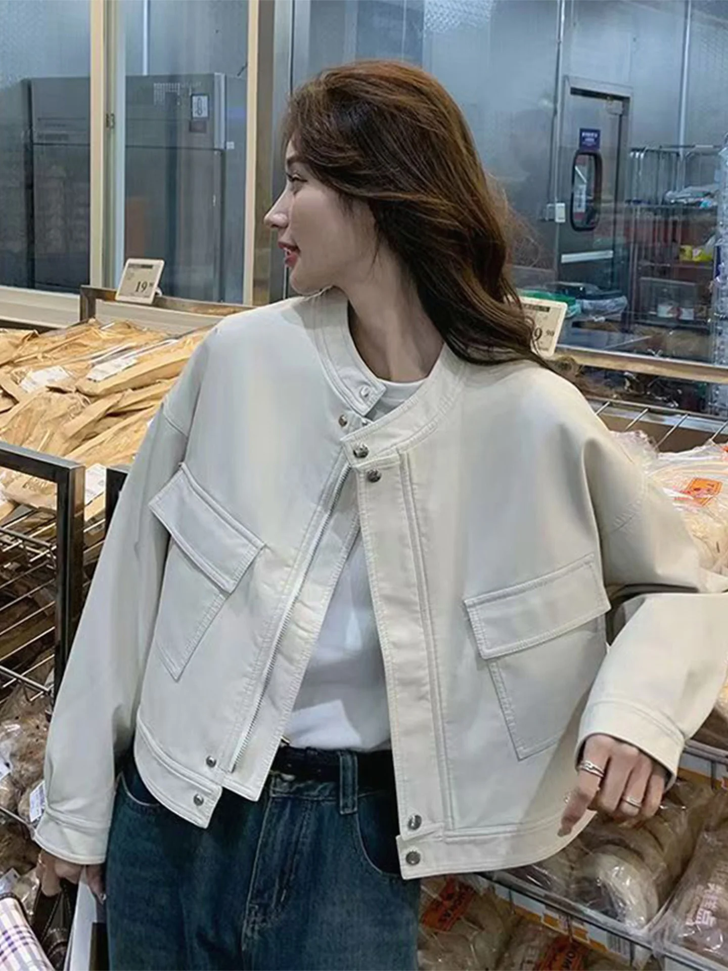 Damska skórzana kurtka wiosenno-jesienna, nowa, uniwersalna, luźna, w stylu motocyklowym.