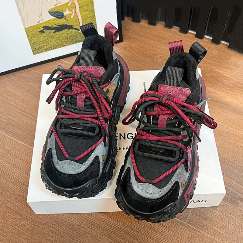 

Мужские повседневные кроссовки Spor Dad oes Thi Bot Heightening College Sle Trendy oes Leather Patchwork Me Inner Material