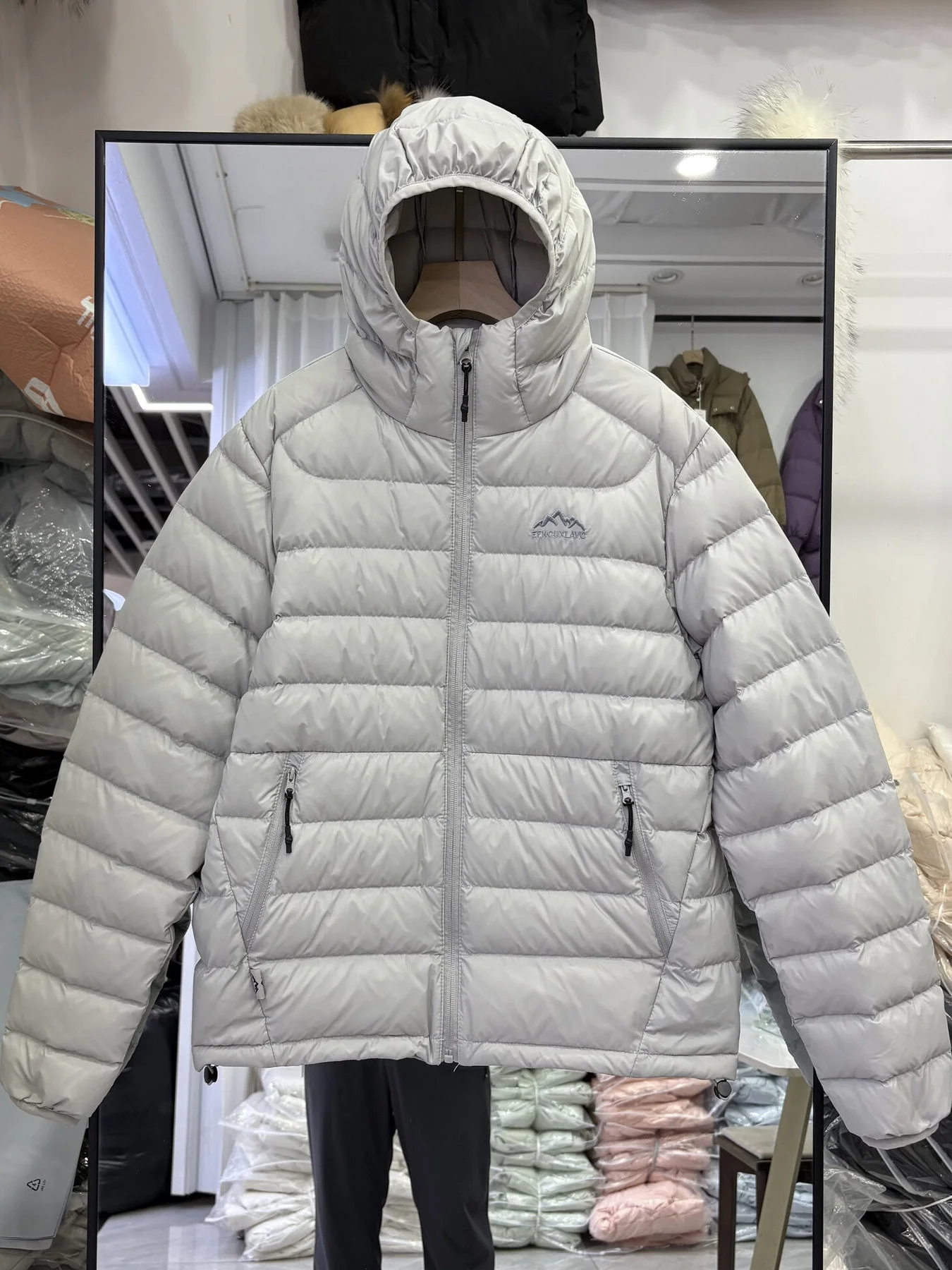 

Женская утепленная зимняя куртка-пуховик свободного кроя в корейском стиле из нейлона с эффектом памяти, осенне-зимняя коллекция