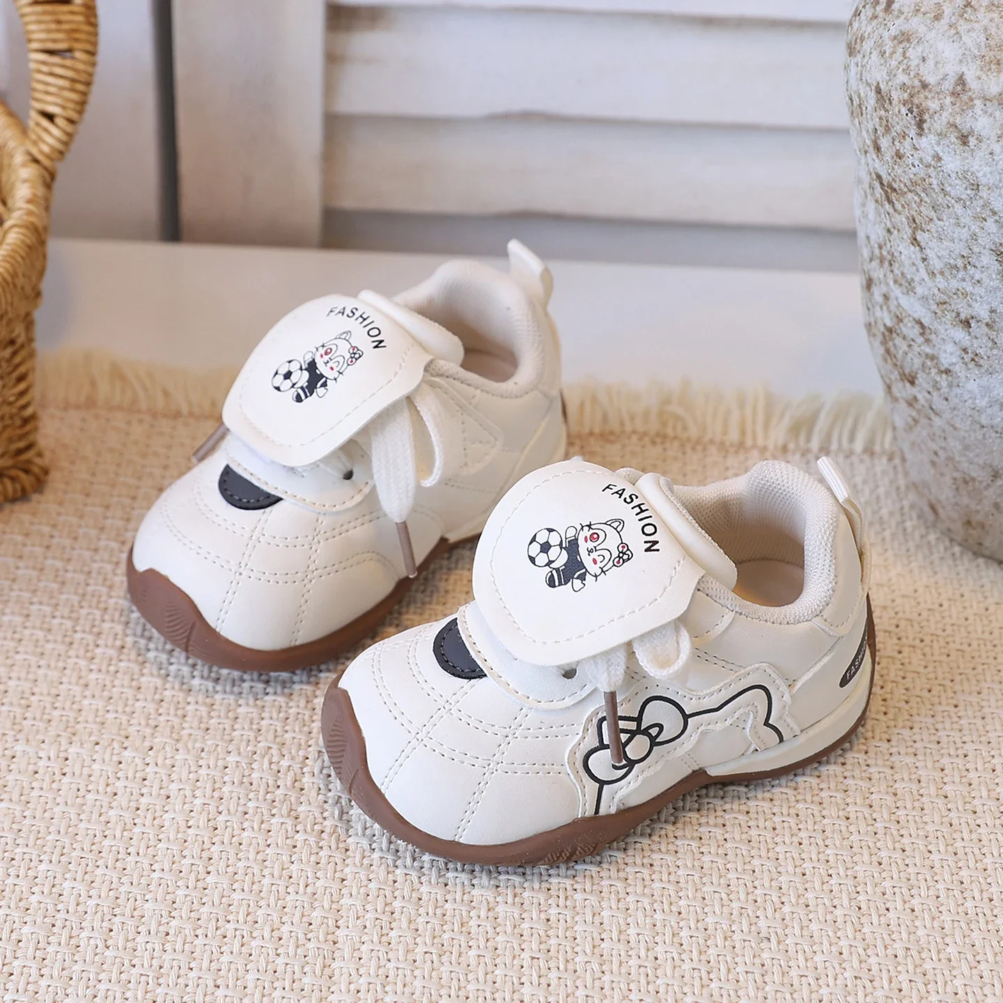 Toddler Baby Cartoon Casual Sneakers, Flip Hook and Loop Strap, Anti Collision Toe, Non Slip Sole for First Walking Daily Wear