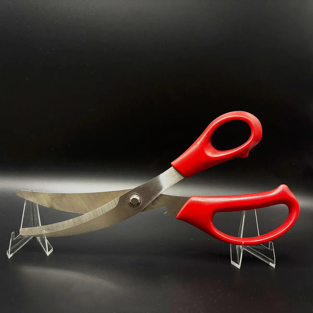 

ELephas PLus-BBQ Scissors - Razor Sharp Stainless Steel Curved Blade,Ergonomic Meat & Poultry Shears for Home/Commercial Kitchen