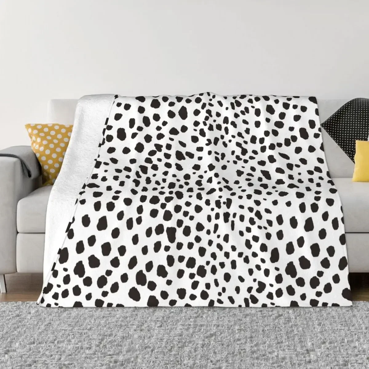 Dalmatian Cartoon Spot Dog Skin Blankets Fleece Autumn/Winter Multifunction Throw Blankets for Sofa Bedroom Bedspread