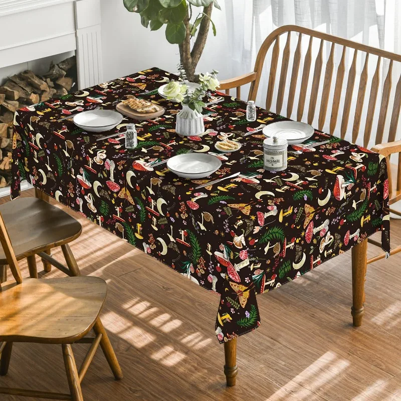 Hot Selling Mushroom Tablecloth Rectangular Black Vintage Moth Pattern Tablecloth Suitable for Party Picnic Dinner Decoration