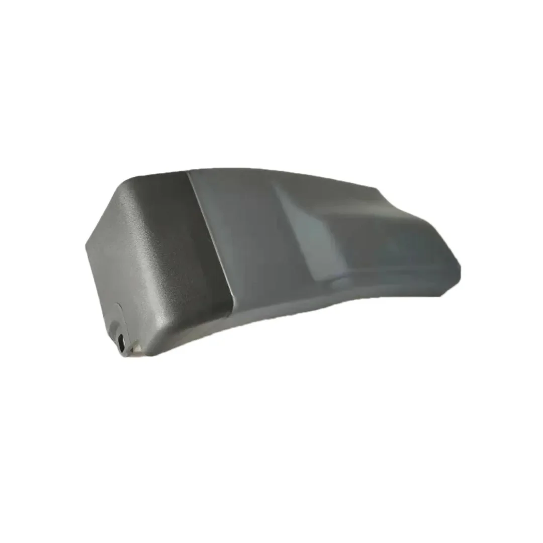 

Lower Right Trim Panel of Automobile Leaf Cover Corner LR032375 Leaf Molding