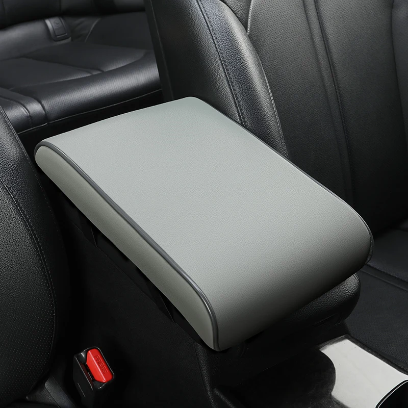 PU Leathe Center Console Heightening Comfort  Armrest Pad Cover Universal Armrest Cushion Fit for  Most Cars（31cm*20cm*4.5cm）