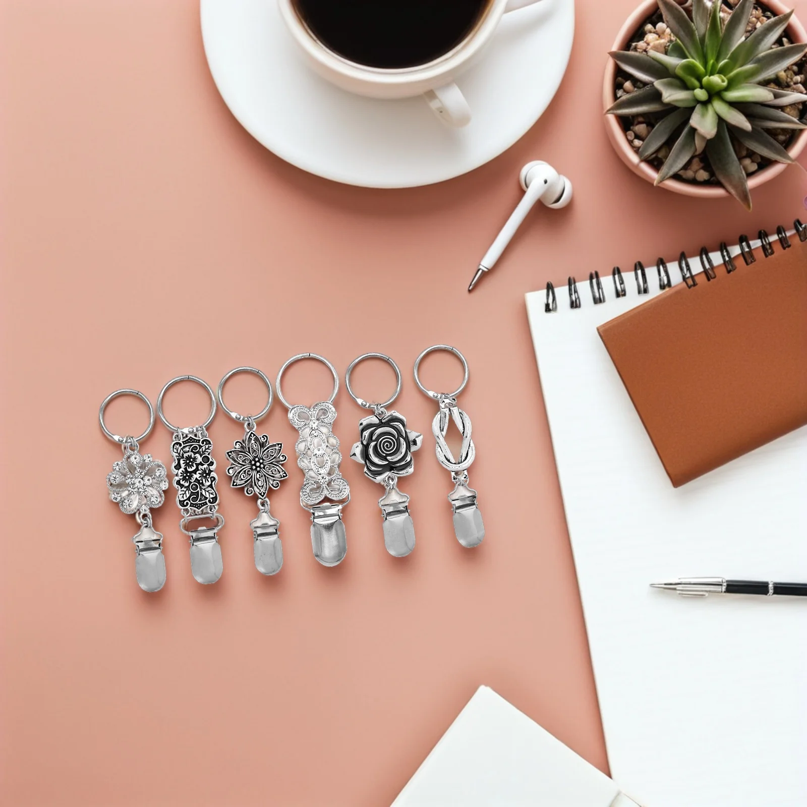 

6Pcs Hat Holder Clips Anti-Deformation Clip for Sun Hats Caps Scarves Mittens Secure Fastening Travel Essential