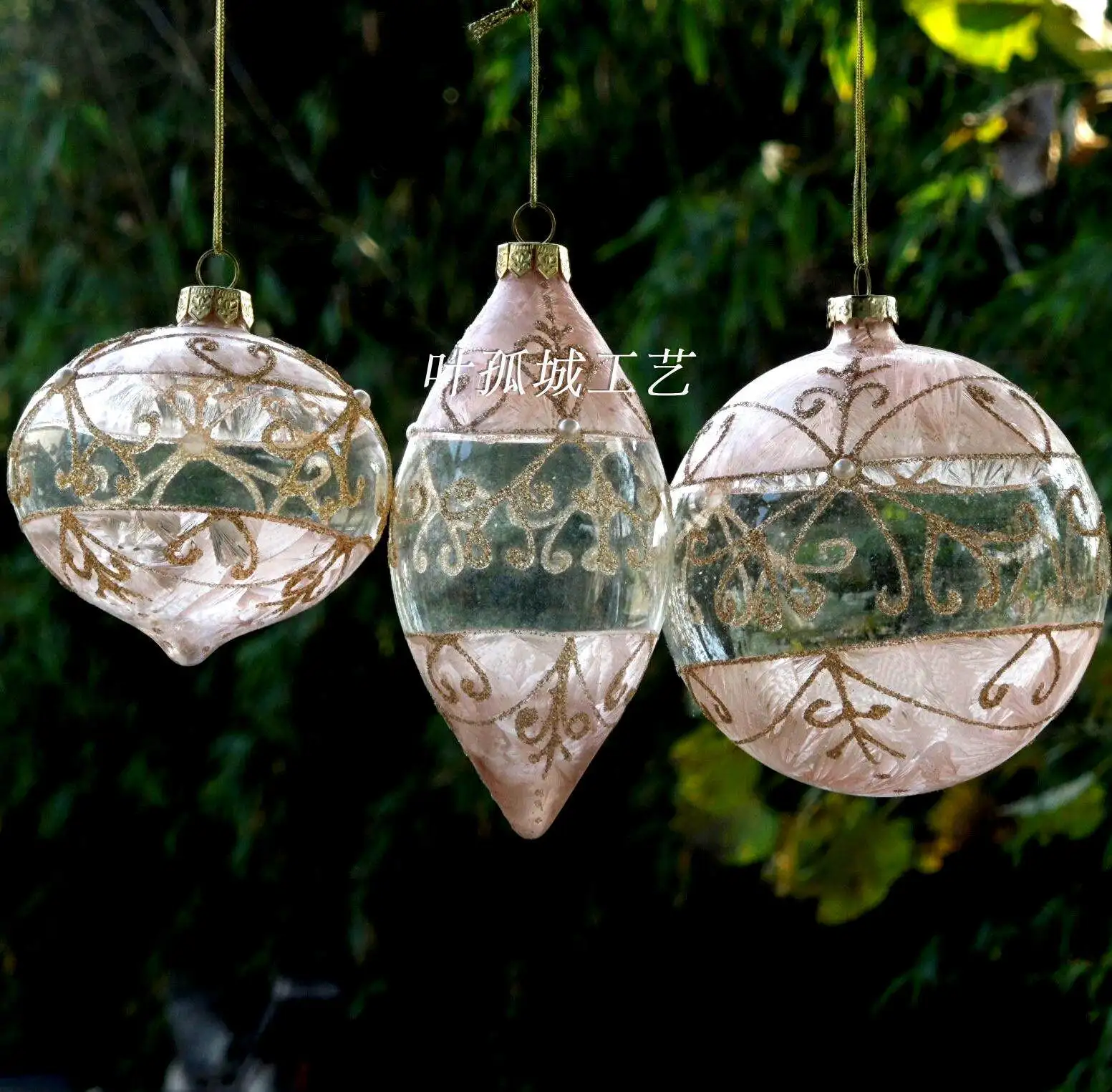 Christmas tree decoration lotus root feather patterned lacquer glass pendant