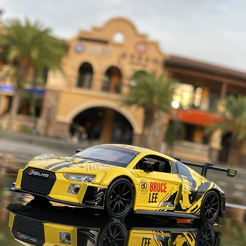 دييكاست نموذج سيارة سباق معدنية ، Co وصفت طبعة محدودة ، AUDI-R8 ، سبيكة ، محاكاة ، الصوت والضوء ، لعبة هدية ، 1:32