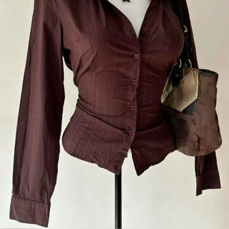 2025 été nouvelle chemise classique rétro femme mode coréenne à manches longues chemise mince rayure Y2k marron simple boutonnage hauts femmes nouveau