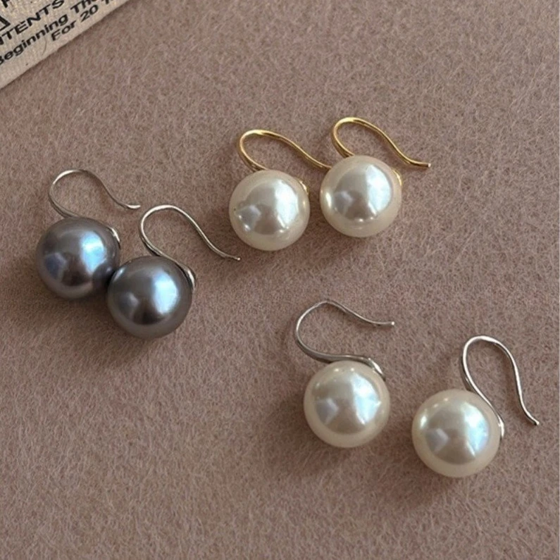 True hemp gray pearl earrings light luxury high sense retro temperament stud earrings women's fashion cold wind ear hook