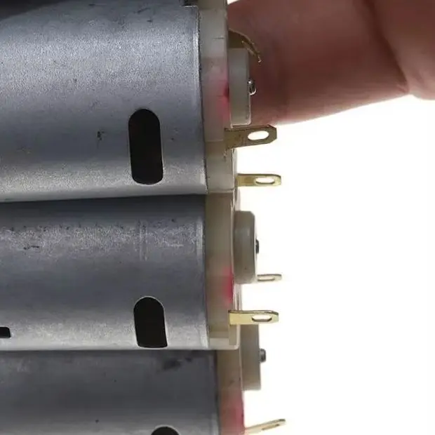 

1PCS DC3.7V-12V RC380 39000RPM High-speed DC motor High-torque Remote Control Car Children's Four-wheel Vehicle